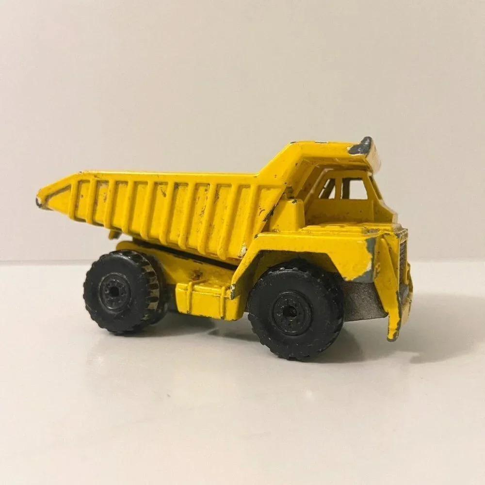 Vintage 1979 Hot Wheels Yellow Construction Dump Truck Mattel Malaysia